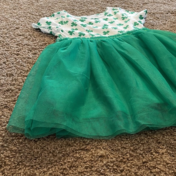 Like New! Size 3T Toddler Girl Cat & Jack St. Patrick’s Shamrock Dress - Picture 4 of 8